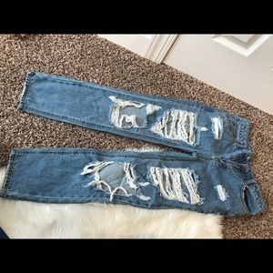 Caffeine distressed boyfriend jeans